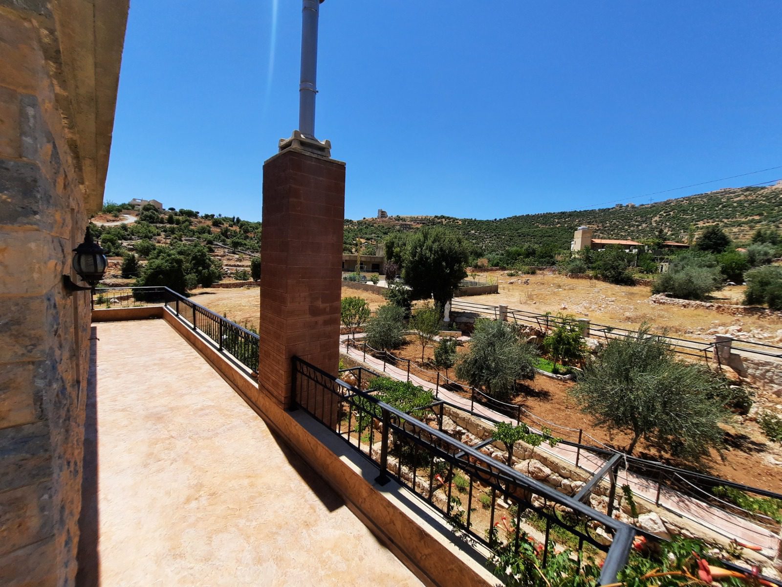 Whole Villa – Deir el Ahmar