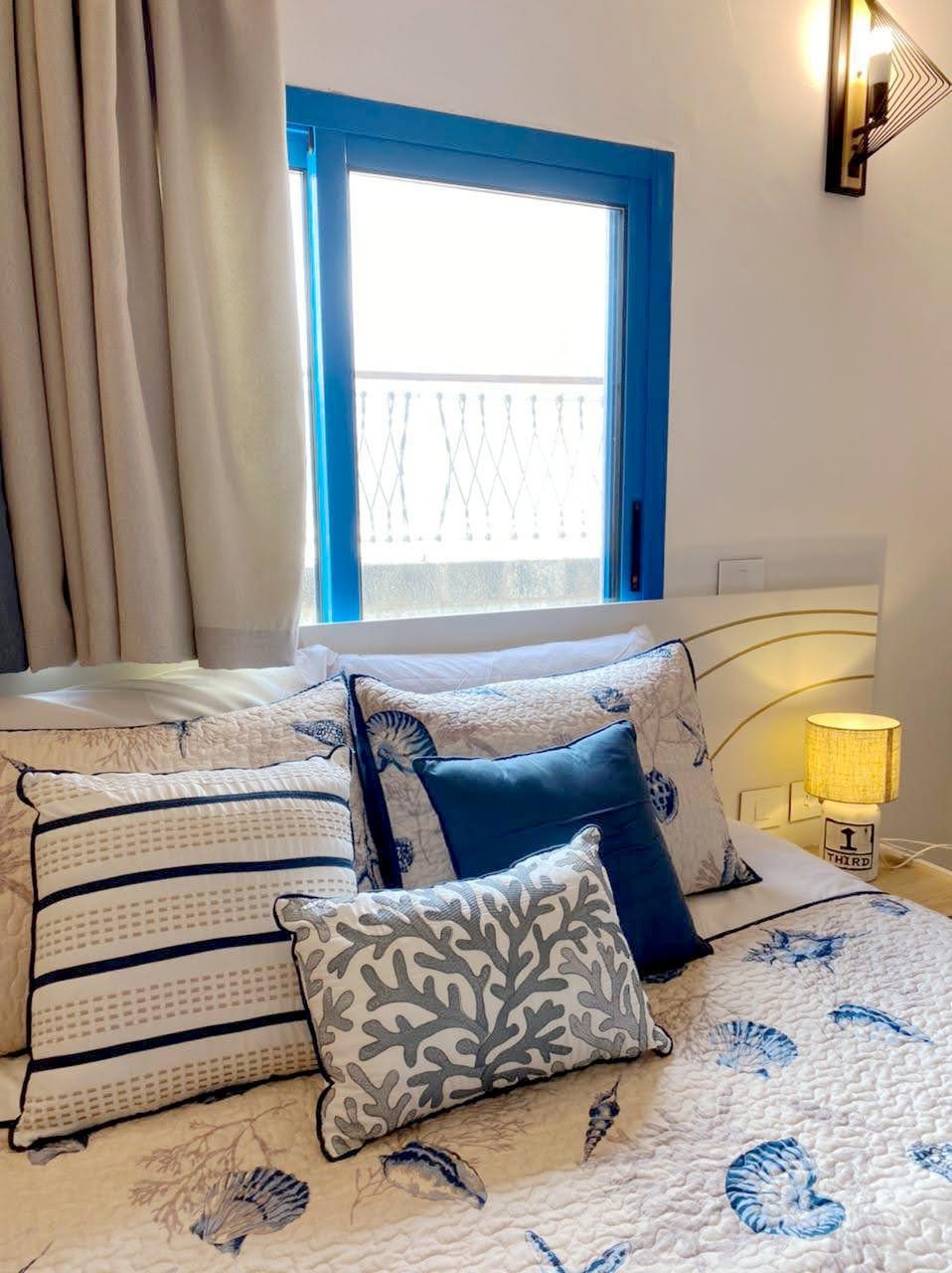 Blue one in Guesthouse – Anfeh