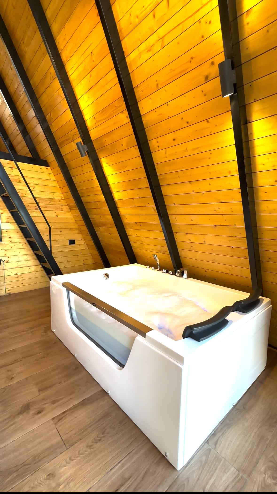 A-shaped Bungalow 4 with Indoor Jacuzzi  – Douma