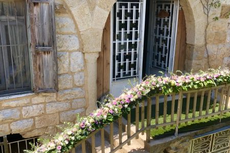 House 2 in a Traditional Guesthouse – Douma