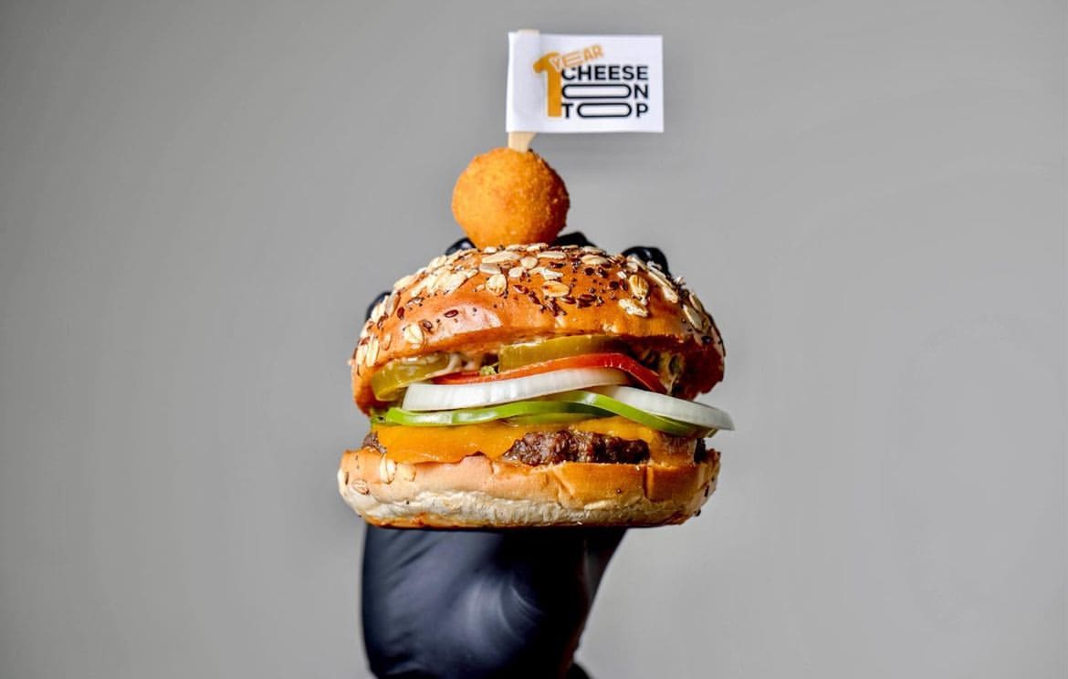 Cheese on Top Zouk Mosbeh