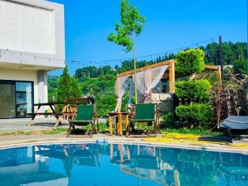 Chalets with Pool – Chamat, Jbeil