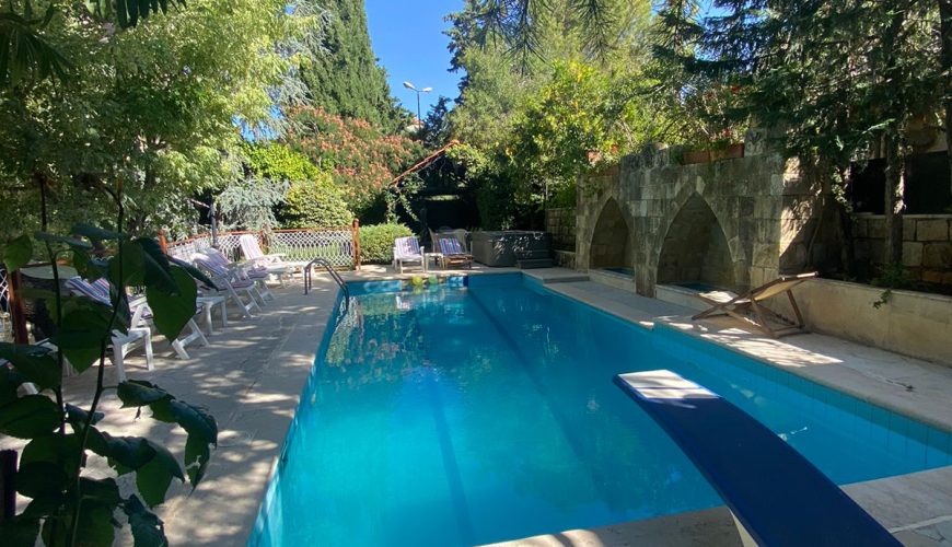 Private Pool for Day Rental – Semqannieh, Chouf
