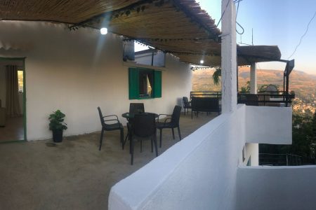 Traditional Apartment – Ehden