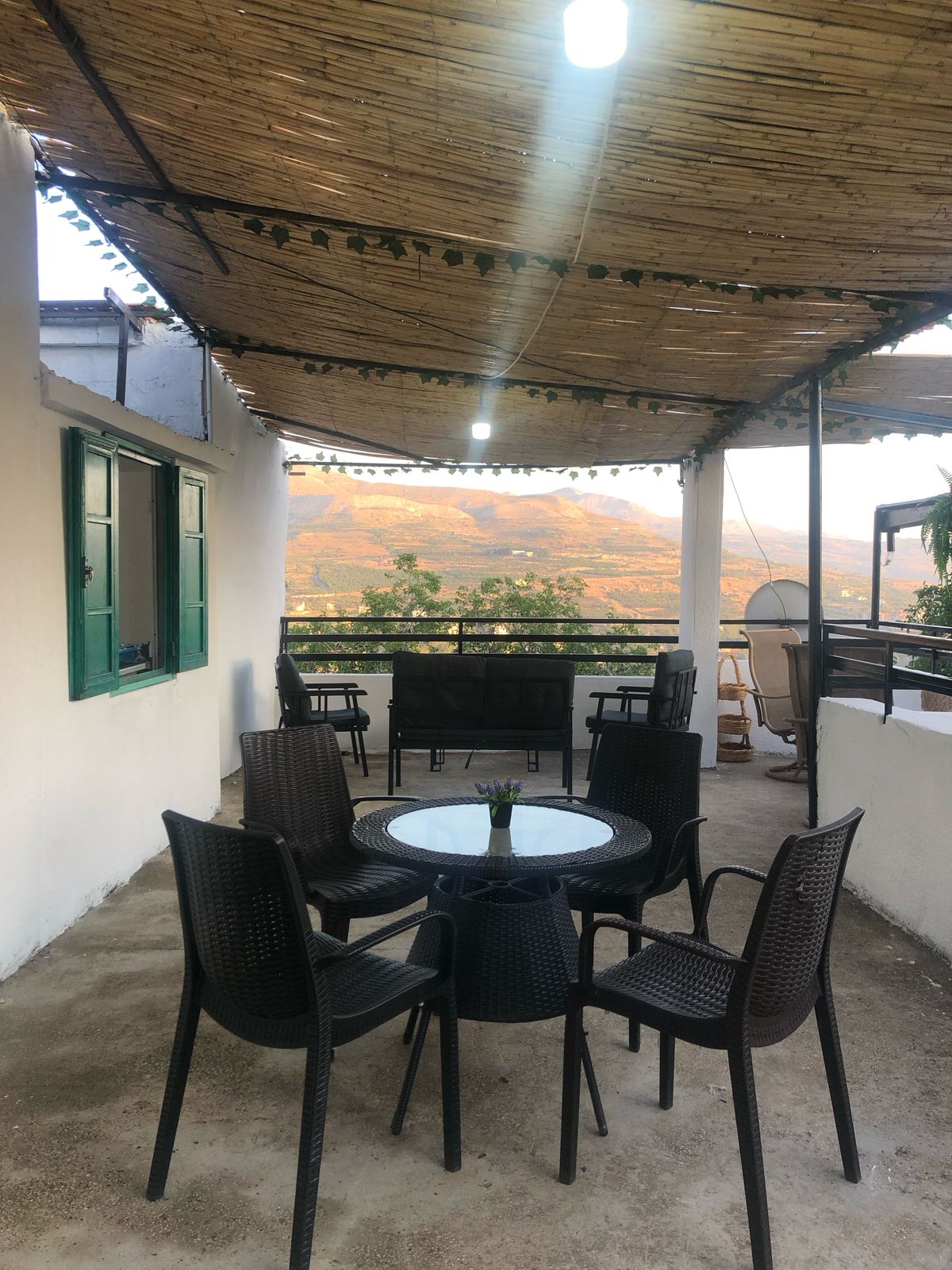 Traditional Apartment – Ehden